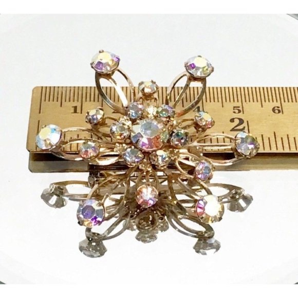 Vintage Aurora Borealis Starburst Brooch - Matte Gold Finish - 25 AB stones - Picture 6 of 8